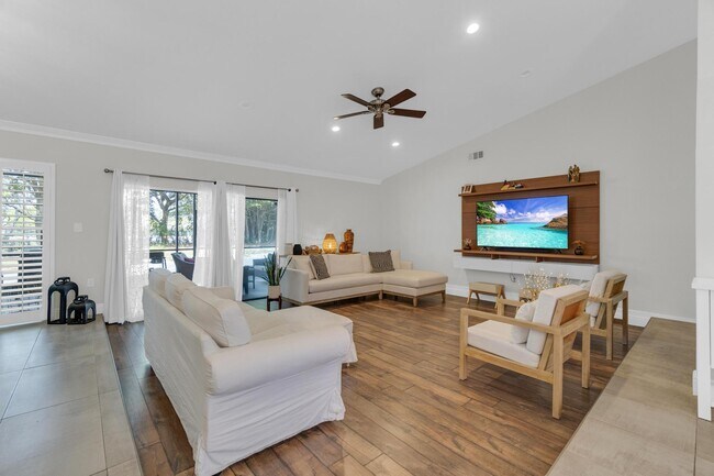 Foto del edificio - 23265 Boca Club Colony Cir