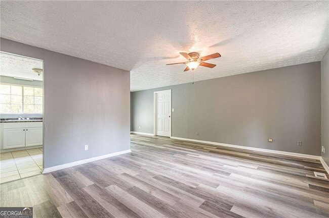 Building Photo - 806 Houndstooth Trail NW