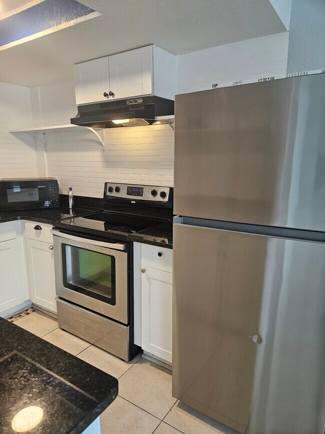 Electrodomésticos de cocina - 309 Avanda Ct