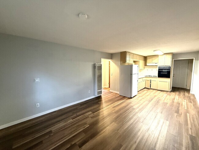 Foto del edificio - 1548 Elm St