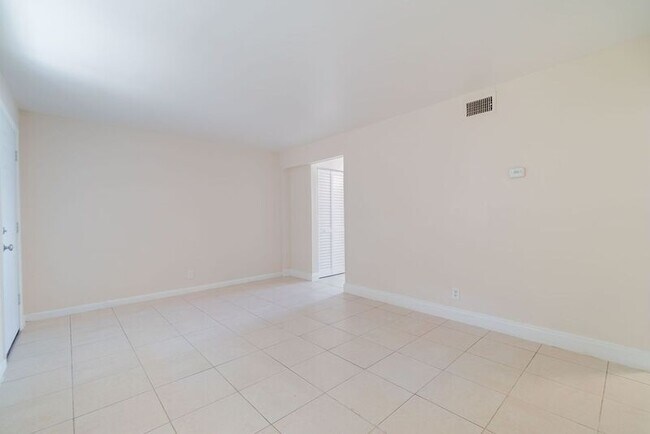 Foto del edificio - 616 8th St