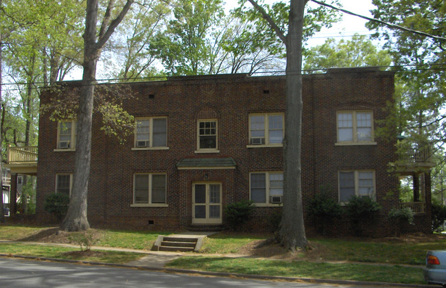 Foto del edificio - Magnolia Apartments