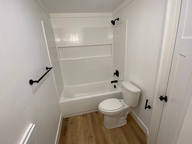 Foto del edificio - 1005 N 900 E