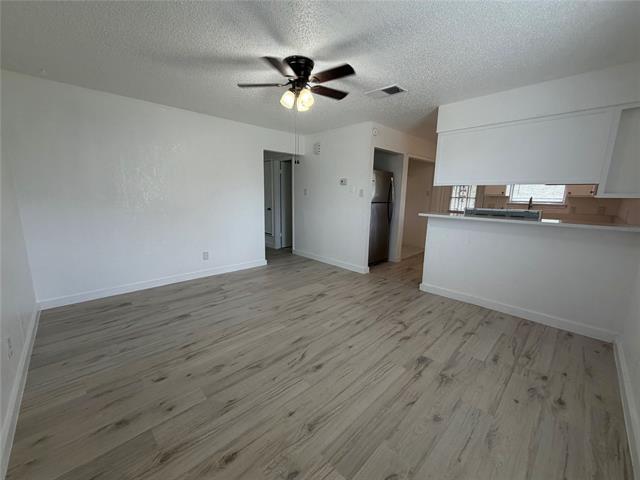 Foto del edificio - 2600 NW 21st St