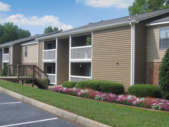 Foto del edificio - Bridgeway Apartments