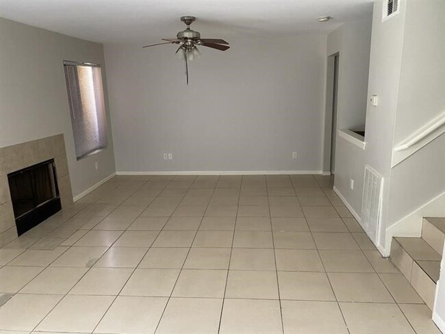 Building Photo - 12638 Ashford Meadow Dr
