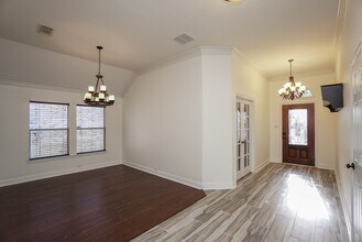 Building Photo - 8111 Ravens Gate Ln