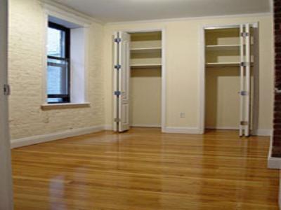 Foto del edificio - 340 E 18th St