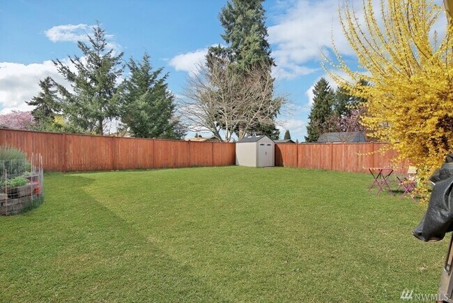 Foto del edificio - HOME SWEET HOME...3 Bedroom Rambler w/Grea...