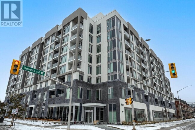 Building Photo - 412 Silver Maple Rd