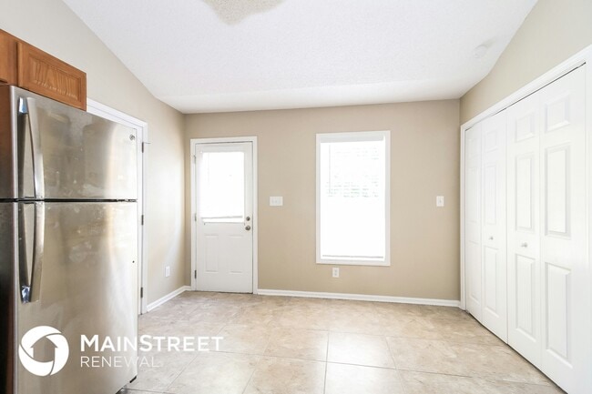 Building Photo - 4765 Beckel Rd