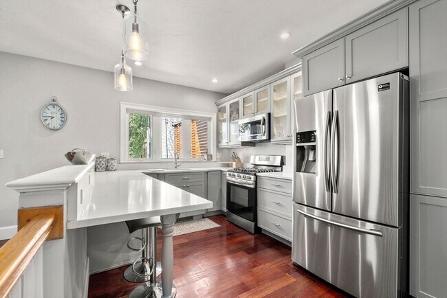 Foto del edificio - 417 E 7th St
