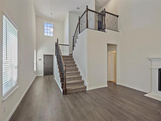 Building Photo - 1613 Massey Ln