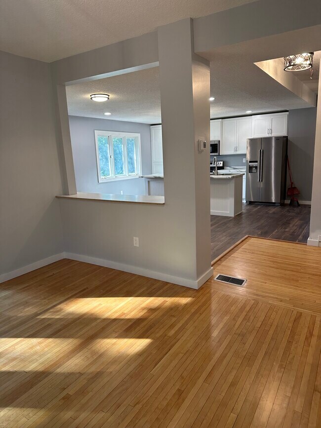 Foto del edificio - 308 6th Ave S