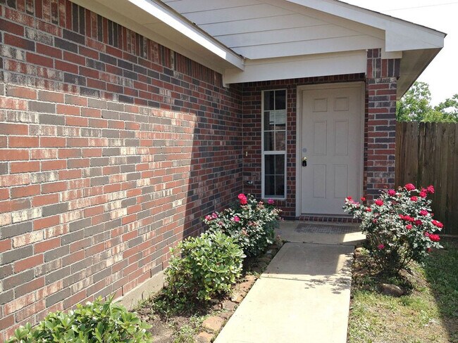 Foto del edificio - Home For Rent In TX: Hockley 77447  – Palo...
