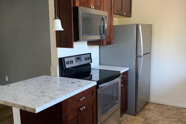 Foto principal - 8410 Los Coches Rd
