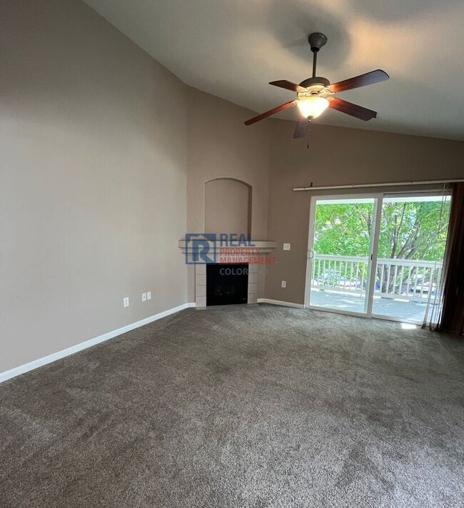 Building Photo - 4695 Hahns Peak Dr