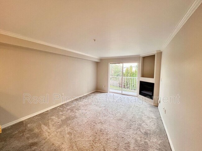 Foto del edificio - 18621 Blueberry Ln