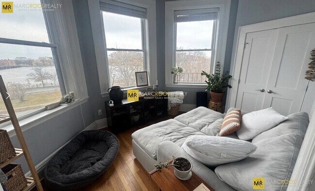 Foto del edificio - 464 Beacon St