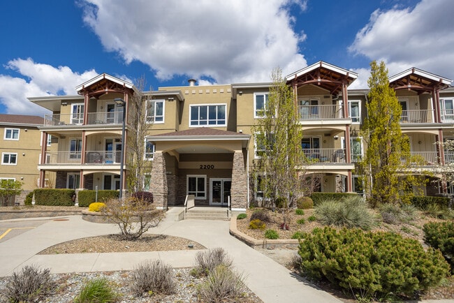 Building Photo - 2200 Upper Sundance Dr