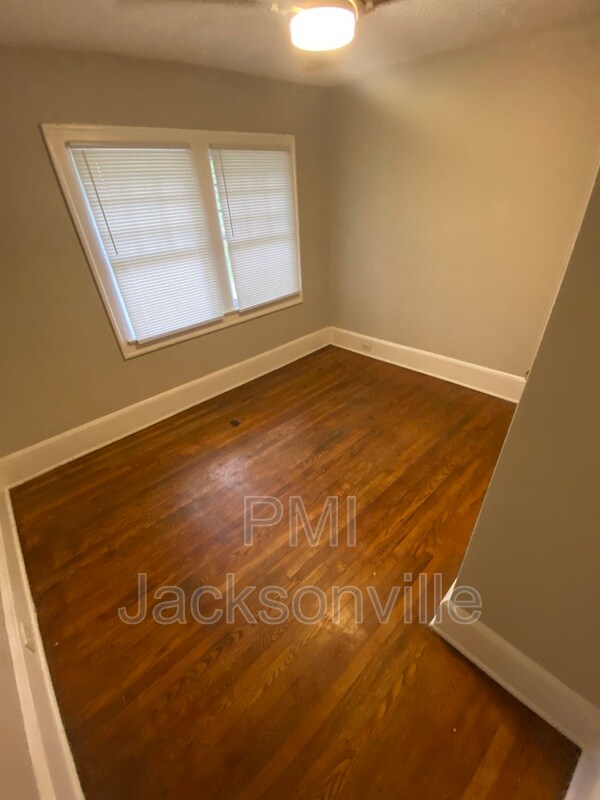 Building Photo - 2512 Park St