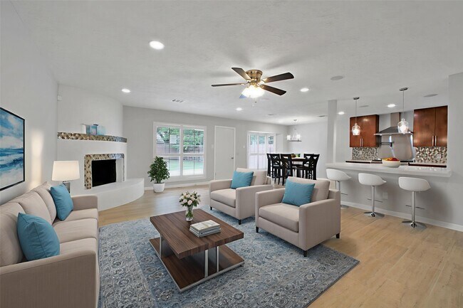 Foto del edificio - 15815 Baytree Dr