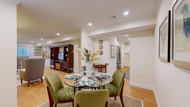 Interior Photo - Waterfall Hills at Canton