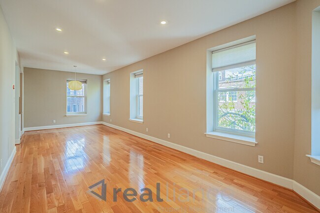 Foto del edificio - 1733 20th St NW