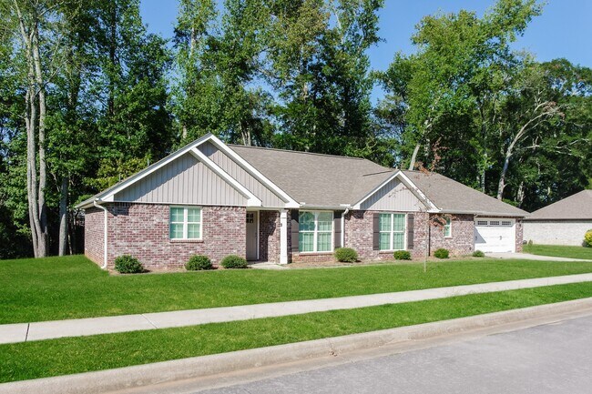 Foto del edificio - 127 Westerbrook Dr