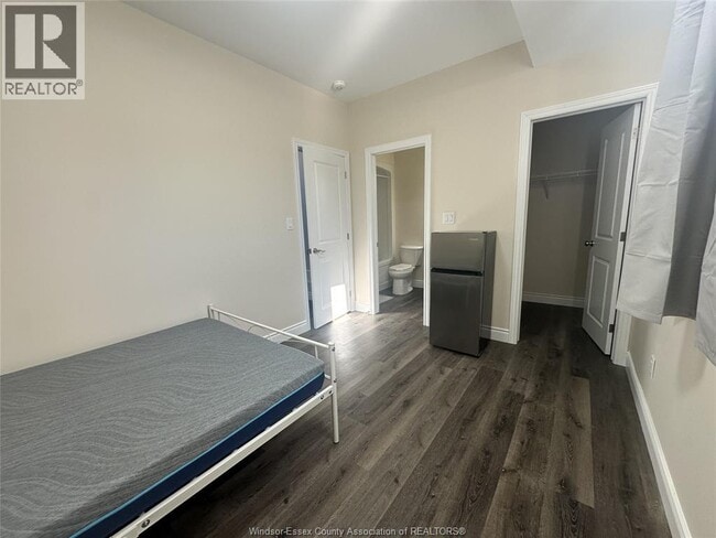 Building Photo - 1013-1015 CALIFORNIA AVENUE