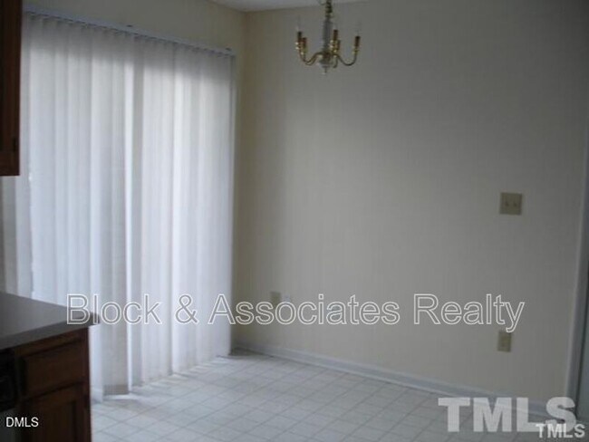 Building Photo - 311 Wax Myrtle Ct
