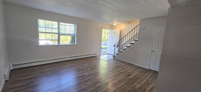 Foto del edificio - 1335 Union Ave