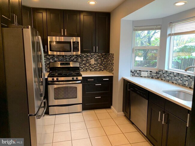 Foto del edificio - 4613 Wissahican Ave