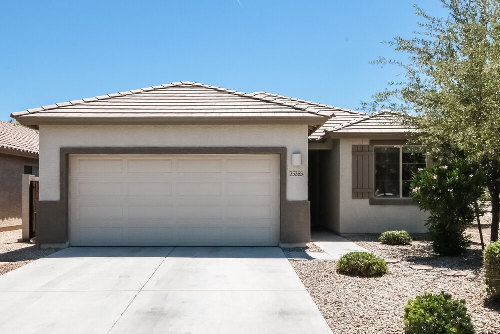 Primary Photo - 33355 N Stone Ridge Dr