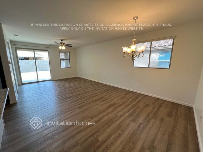 Building Photo - 17950 W Tina Ln