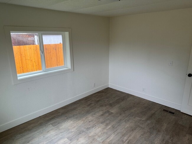Building Photo - 4997 Morely Loop