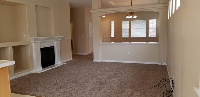 Building Photo - For Rent in The Springs, Minden NV