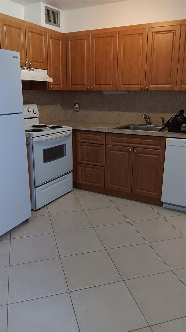 Foto del edificio - 4169 SW 67th Ave