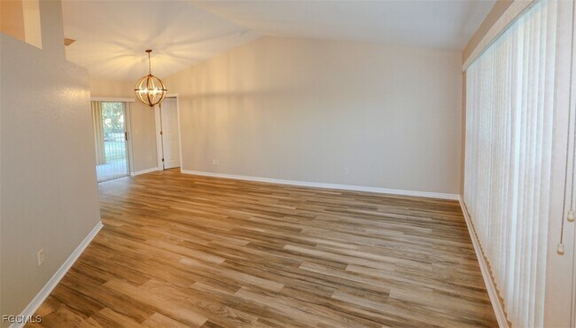 Foto del edificio - 4112 SW 6th Pl