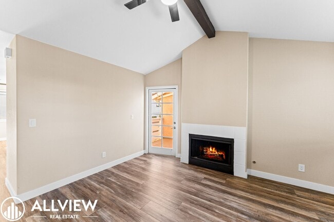 Building Photo - 3244 Clay St