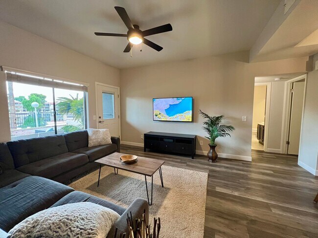 Foto del edificio - 11666 N 28th Dr