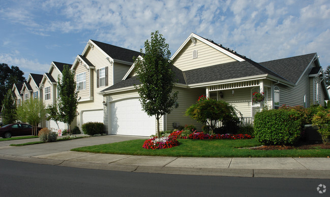 Building Photo - Ellsworth Springs