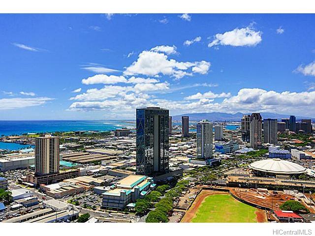 Great Views - 1288 Kapiolani Blvd