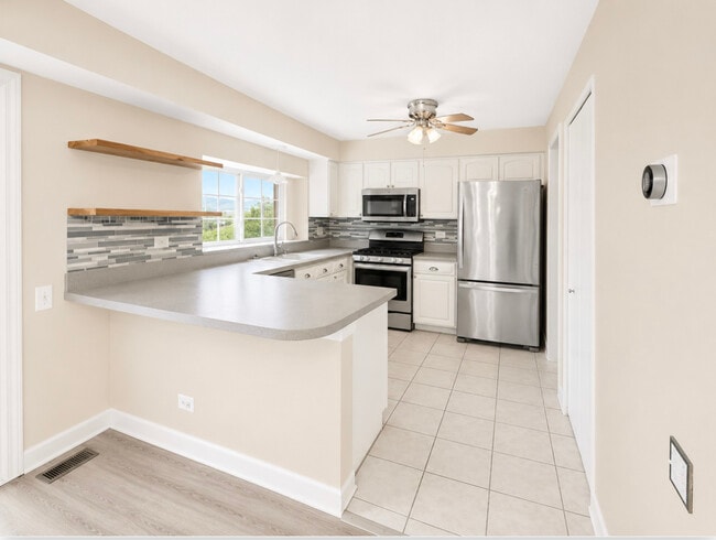 Building Photo - 130 Park Ridge Ct