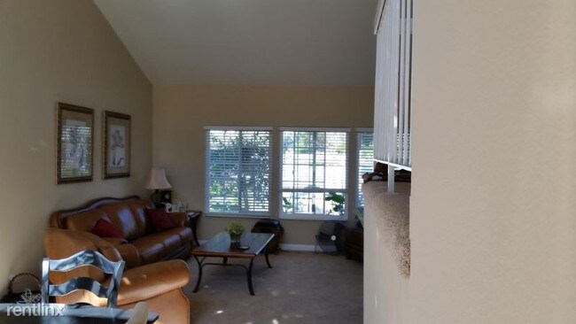 Building Photo - 25452 Orchard Rim Ln