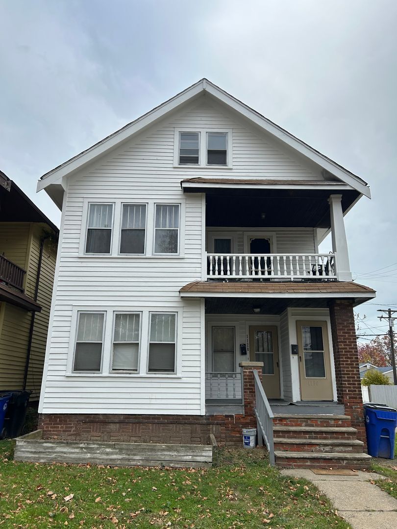 1128-1130 E 168th St Cleveland, OH 44110 – photo 2