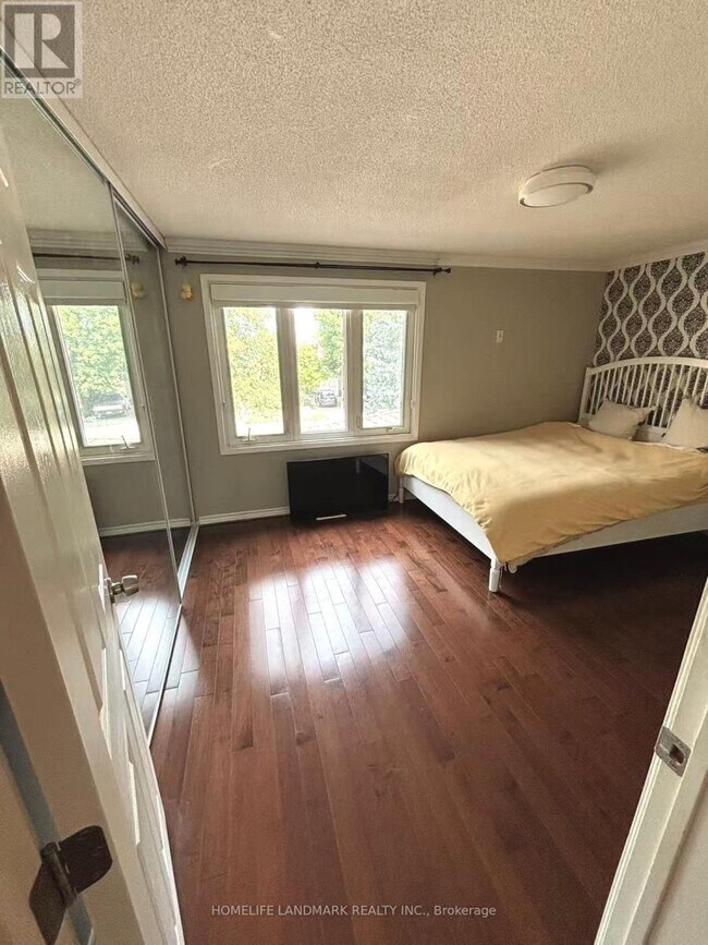 Photo du bâtiment - 35 Moonlight Ln