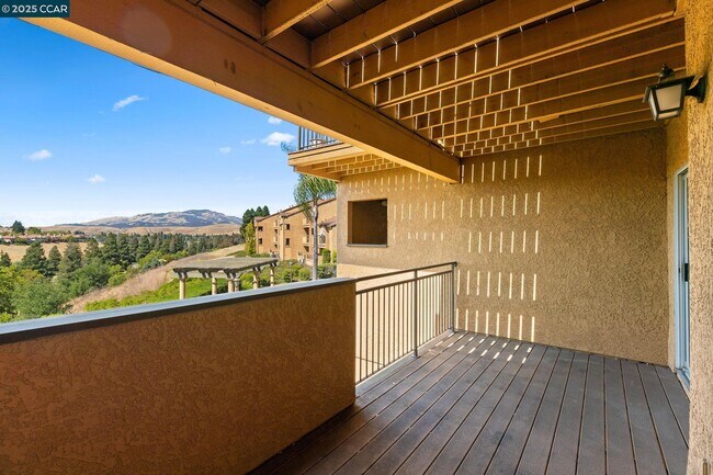 Foto del edificio - 765 Watson Canyon Ct