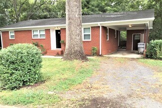Building Photo - 1318 Lomax Ave