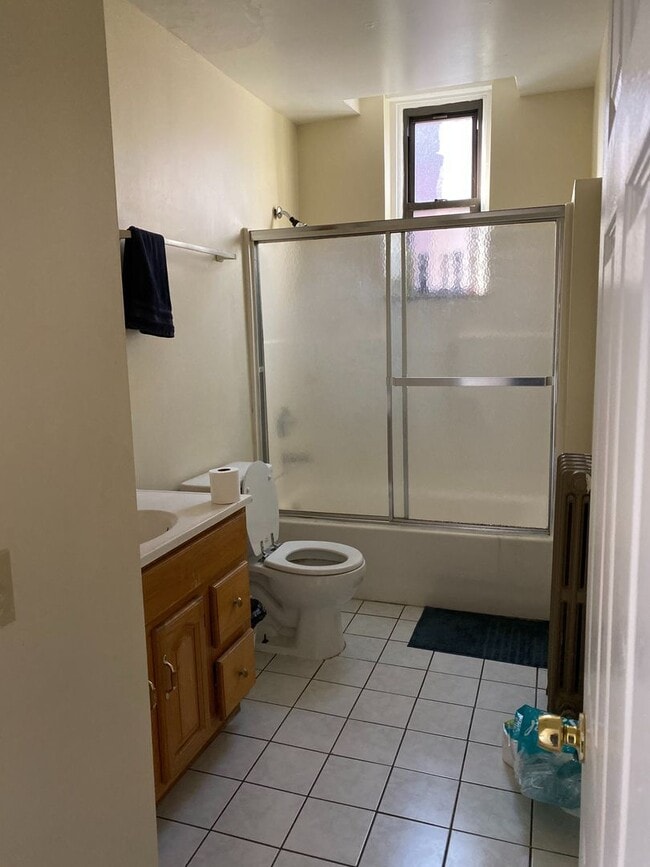 Foto del edificio - 303 Warner St